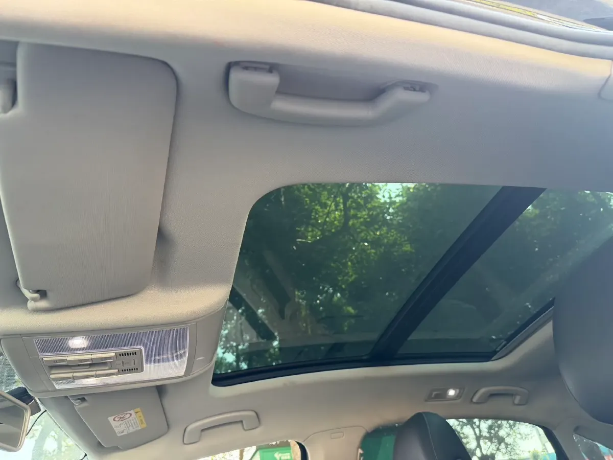 2019 Skoda Kodiak 2.0T 186HP L4 7DCT,autocango,china used car exporter,china ev exporter,chinese used car exporter,chinese used ev exporter