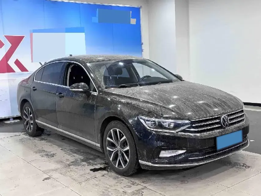 2020 Volkswagen Magotan 2.0T 186HP L4 7DCT,autocango,china used car exporter,china ev exporter,chinese used car exporter,chinese used ev exporter