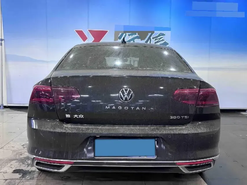 2020 Volkswagen Magotan 2.0T 186HP L4 7DCT,autocango,china used car exporter,china ev exporter,chinese used car exporter,chinese used ev exporter