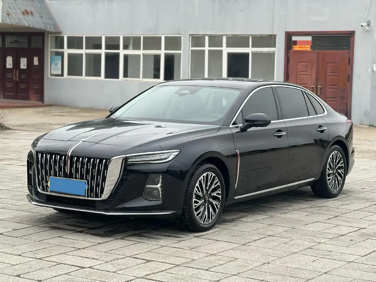 2024 HongQi H5 2.0T 224HP L4 8AT,autocango,china used car exporter,china ev exporter,chinese used car exporter,chinese used ev exporter