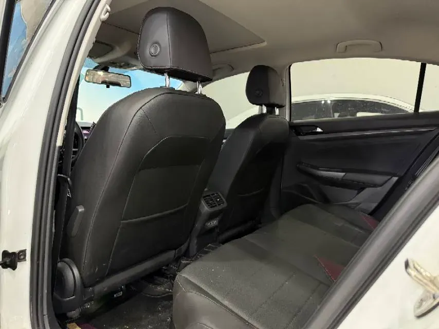 2021 Volkswagen Bora 1.5L 113HP L4 6AT,autocango,china used car exporter,china ev exporter,chinese used car exporter,chinese used ev exporter