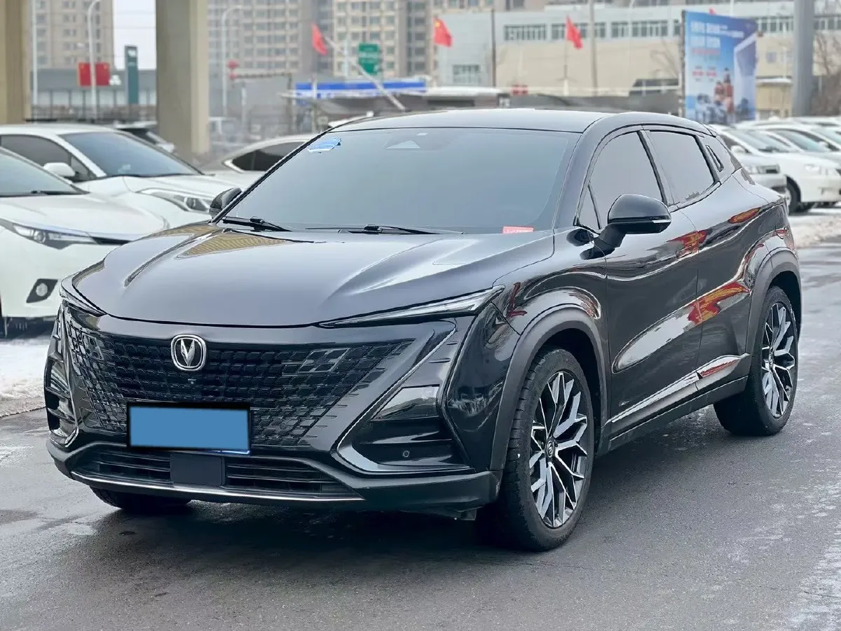 2022 ChangAn UNI-T 1.5T 188HP L4 7DCT,autocango,china used car exporter,china ev exporter,chinese used car exporter,chinese used ev exporter