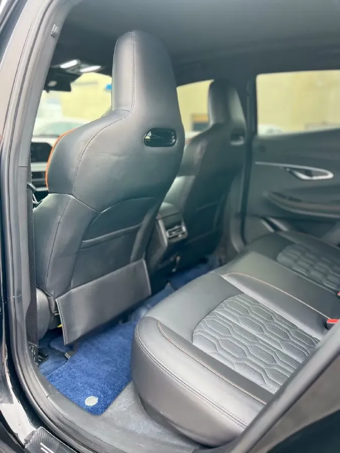 2022 ChangAn UNI-T 1.5T 188HP L4 7DCT,autocango,china used car exporter,china ev exporter,chinese used car exporter,chinese used ev exporter