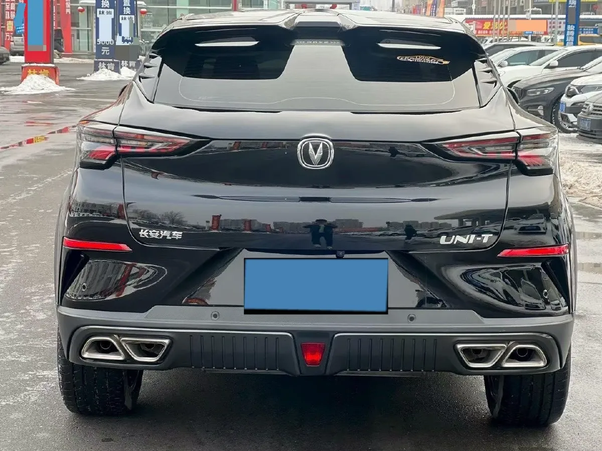 2022 ChangAn UNI-T 1.5T 188HP L4 7DCT,autocango,china used car exporter,china ev exporter,chinese used car exporter,chinese used ev exporter