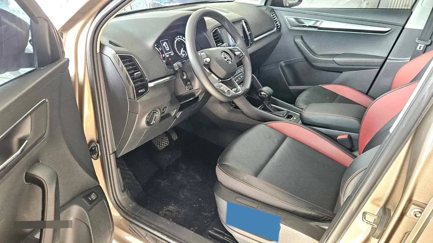 2021 Skoda Karoq 1.4T 150HP L4 7DCT,autocango,china used car exporter,china ev exporter,chinese used car exporter,chinese used ev exporter