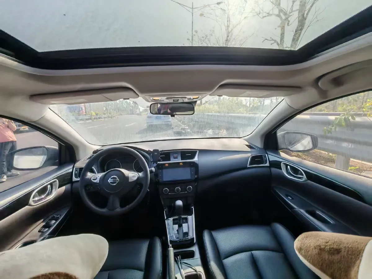 2021 Nissan Sylphy 1.6L 122HP L4 CVT,autocango,china used car exporter,china ev exporter,chinese used car exporter,chinese used ev exporter