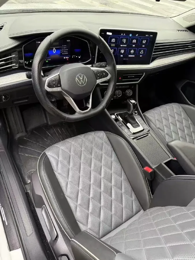 2023 Volkswagen Sagitar 1.5T 160HP L4 7DCT,autocango,china used car exporter,china ev exporter,chinese used car exporter,chinese used ev exporter