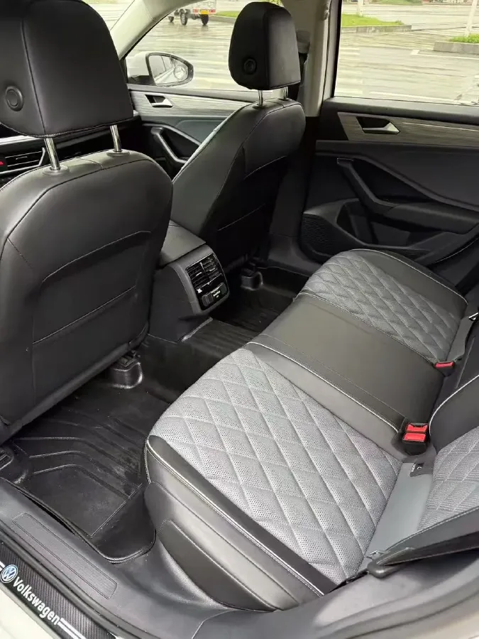 2023 Volkswagen Sagitar 1.5T 160HP L4 7DCT,autocango,china used car exporter,china ev exporter,chinese used car exporter,chinese used ev exporter