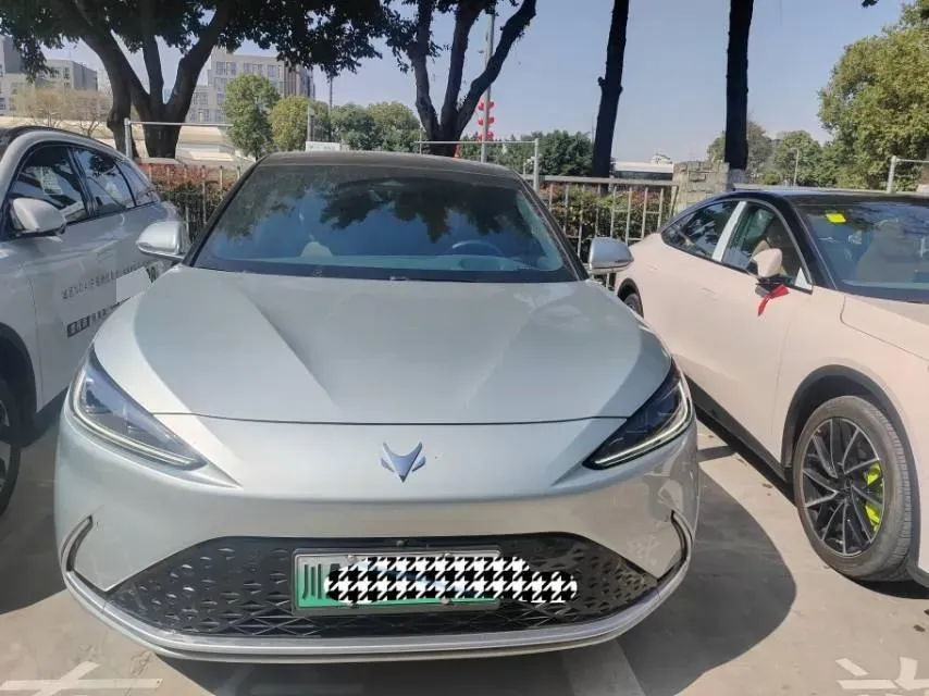 2022 ARCFOX αS BEV 65.6KWH,autocango,china used car exporter,china ev exporter,chinese used car exporter,chinese used ev exporter