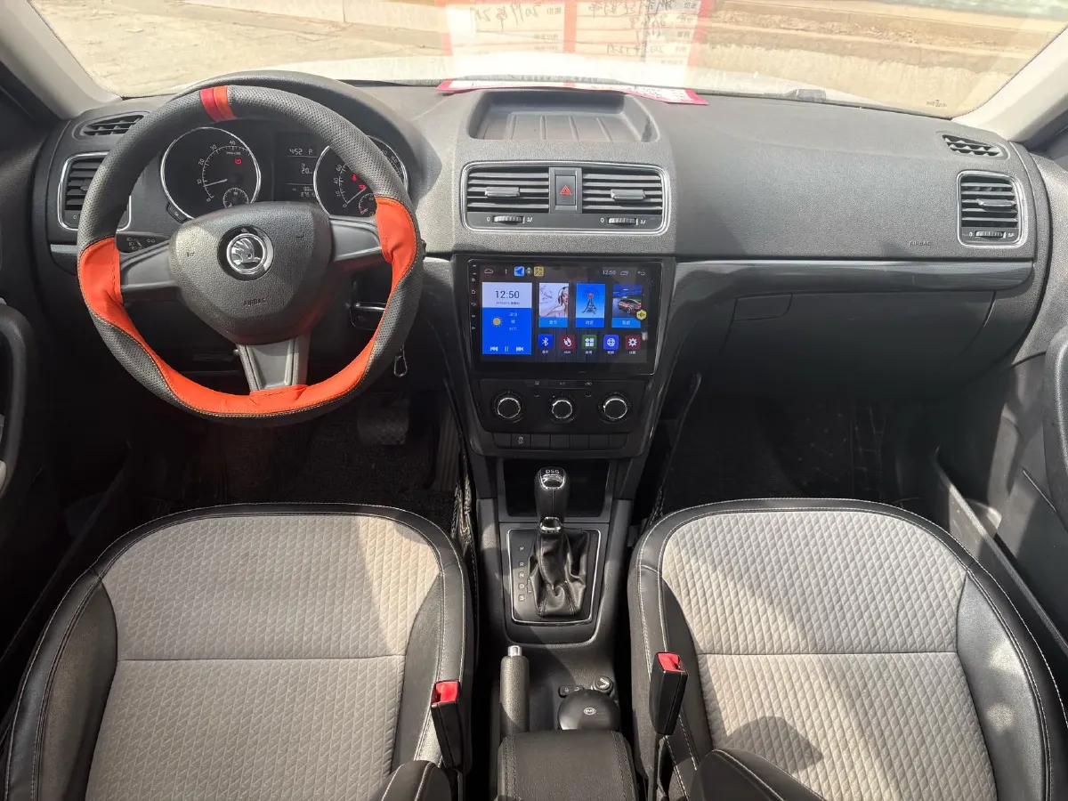 2017 Skoda Yeti 1.4T 150HP L4 7DCT,autocango,china used car exporter,china ev exporter,chinese used car exporter,chinese used ev exporter