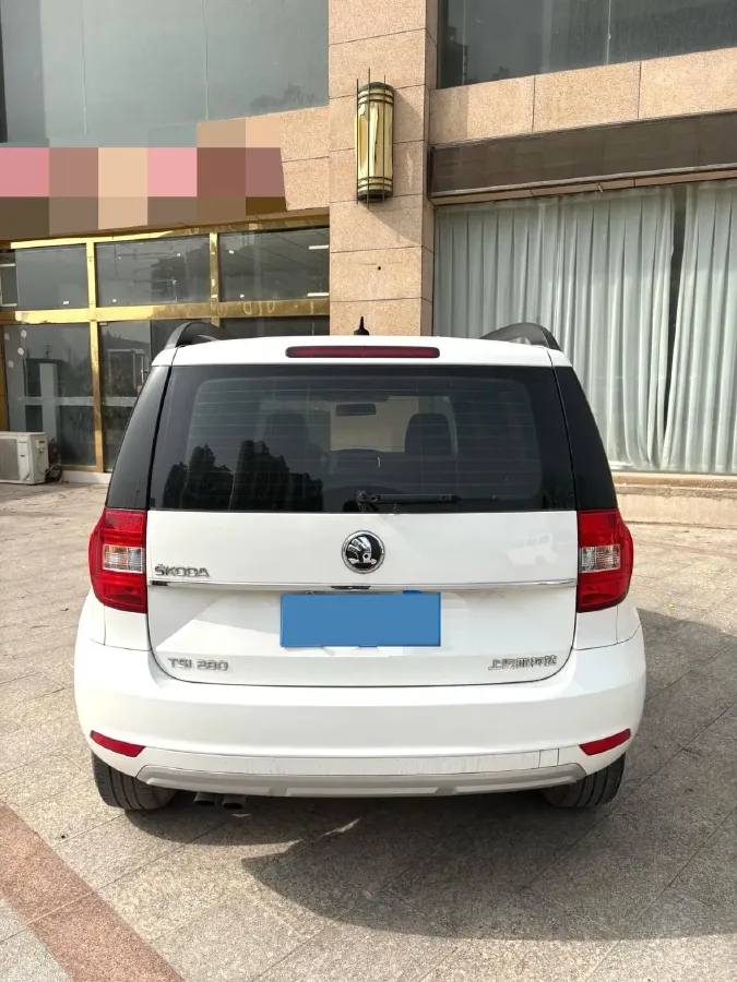 2017 Skoda Yeti 1.4T 150HP L4 7DCT,autocango,china used car exporter,china ev exporter,chinese used car exporter,chinese used ev exporter