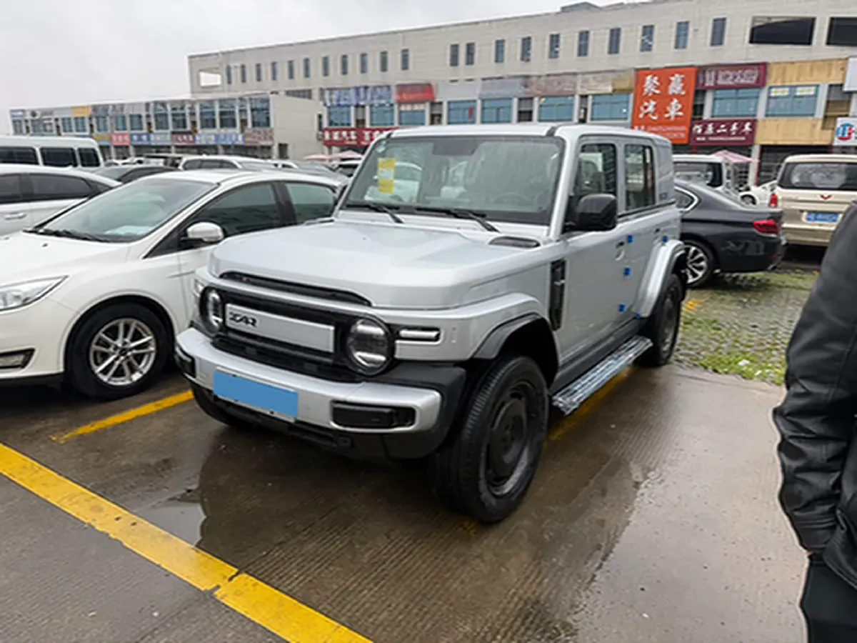 2025 Yufeng Auto Golden Warehouse BEV,autocango,china used car exporter,china ev exporter,chinese used car exporter,chinese used ev exporter