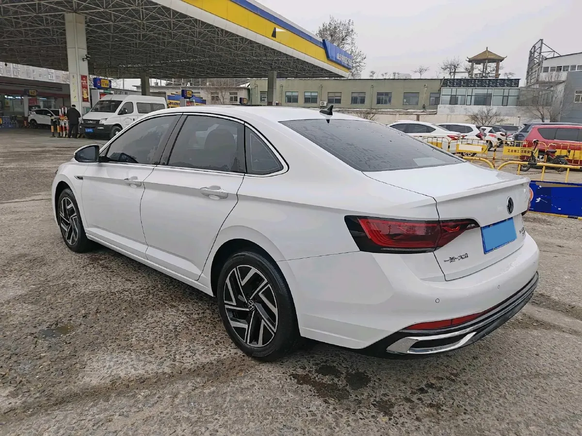 2023 Volkswagen Sagitar 1.4T 150HP L4 7DCT,autocango,china used car exporter,china ev exporter,chinese used car exporter,chinese used ev exporter