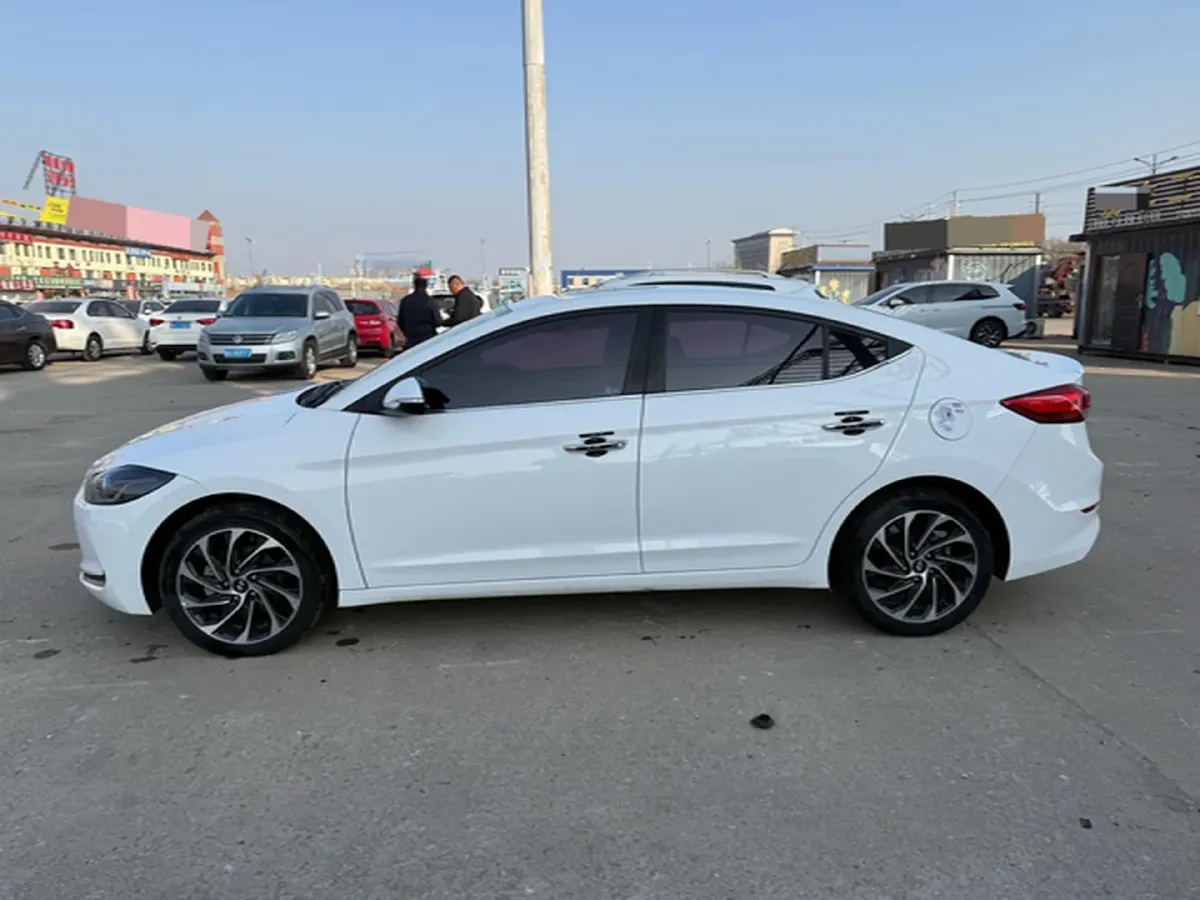2019 Hyundai Elantra 1.5L 115HP L4 CVT,autocango,china used car exporter,china ev exporter,chinese used car exporter,chinese used ev exporter