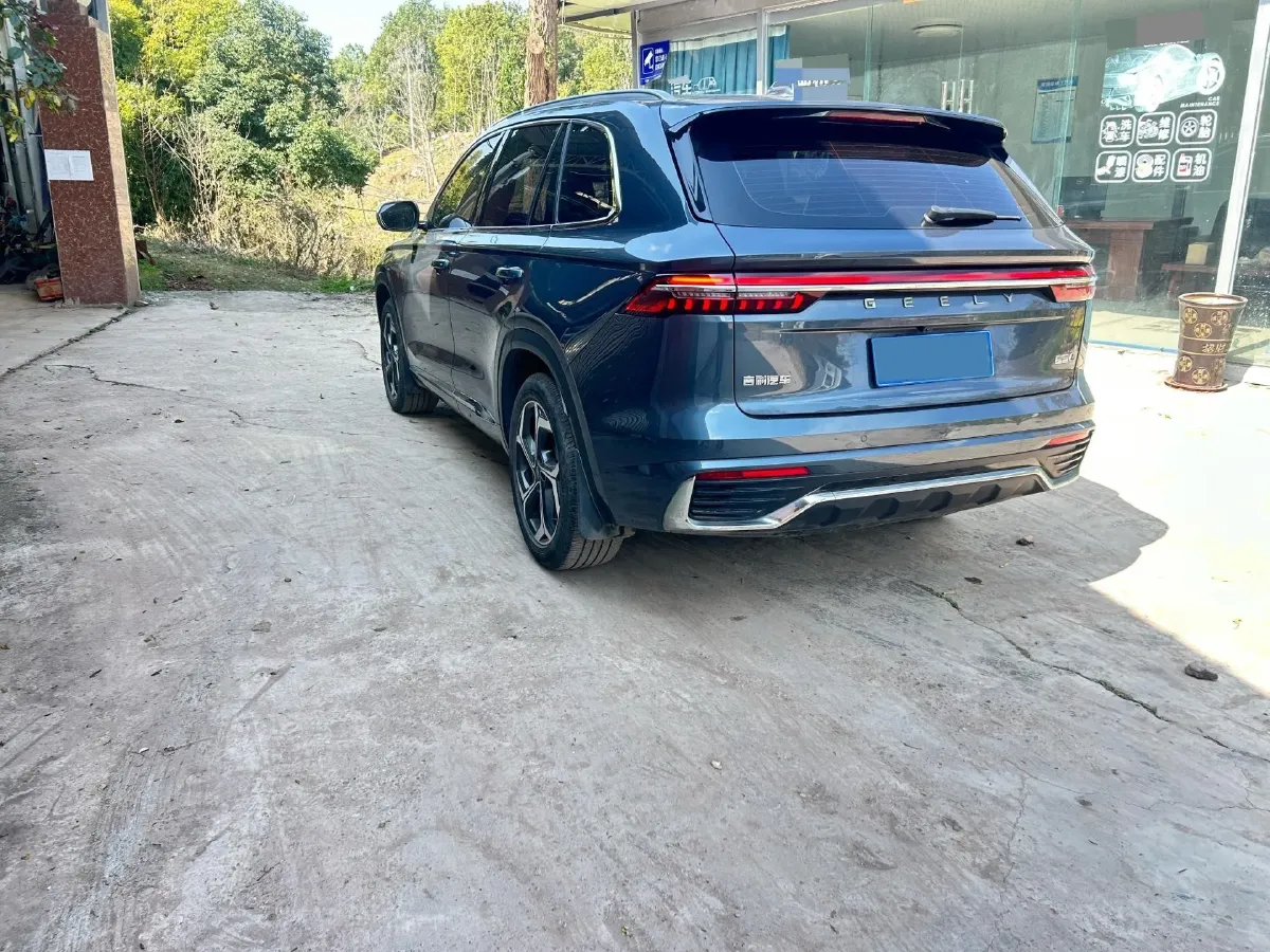 2021 Geely Monjaro 2.0T 218HP L4 7DCT,autocango,china used car exporter,china ev exporter,chinese used car exporter,chinese used ev exporter
