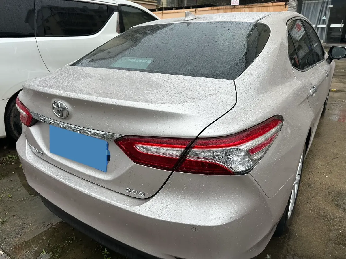 2023 Toyota Camry 2.0L 177HP L4 CVT,autocango,china used car exporter,china ev exporter,chinese used car exporter,chinese used ev exporter