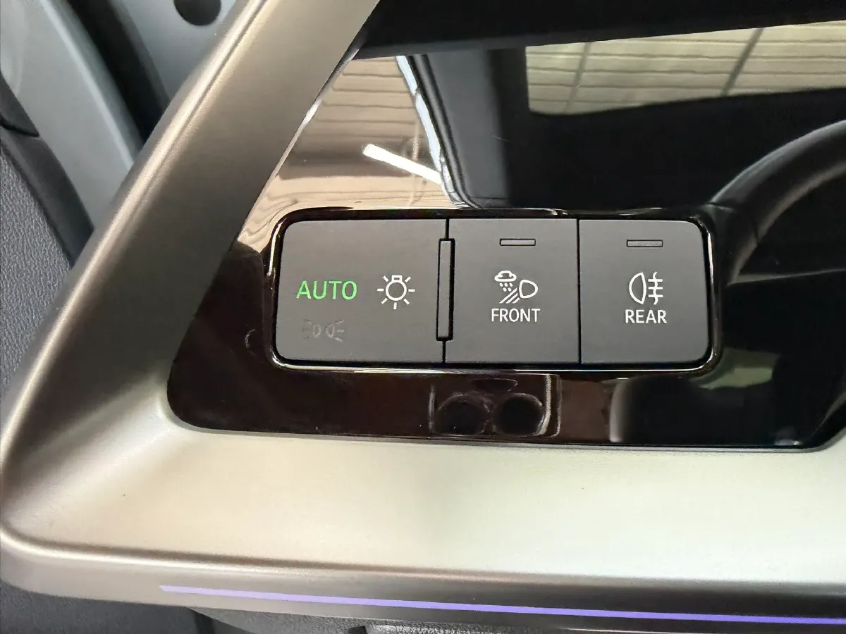 2025 Audi A3 1.5T 160HP L4 7DCT,autocango,china used car exporter,china ev exporter,chinese used car exporter,chinese used ev exporter