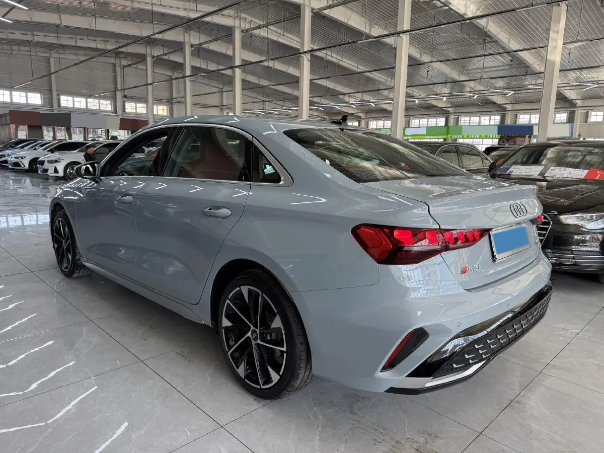 2025 Audi A3 1.5T 160HP L4 7DCT,autocango,china used car exporter,china ev exporter,chinese used car exporter,chinese used ev exporter