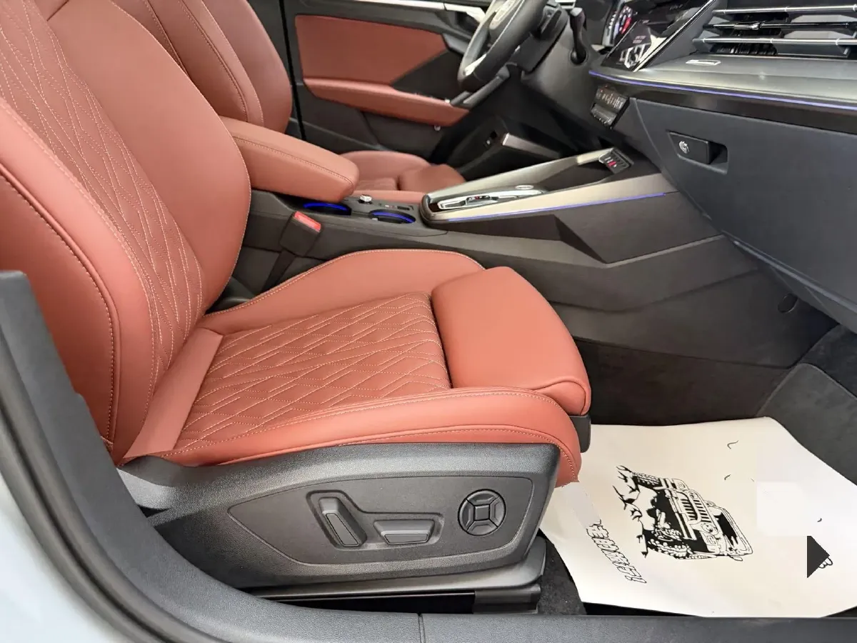 2025 Audi A3 1.5T 160HP L4 7DCT,autocango,china used car exporter,china ev exporter,chinese used car exporter,chinese used ev exporter