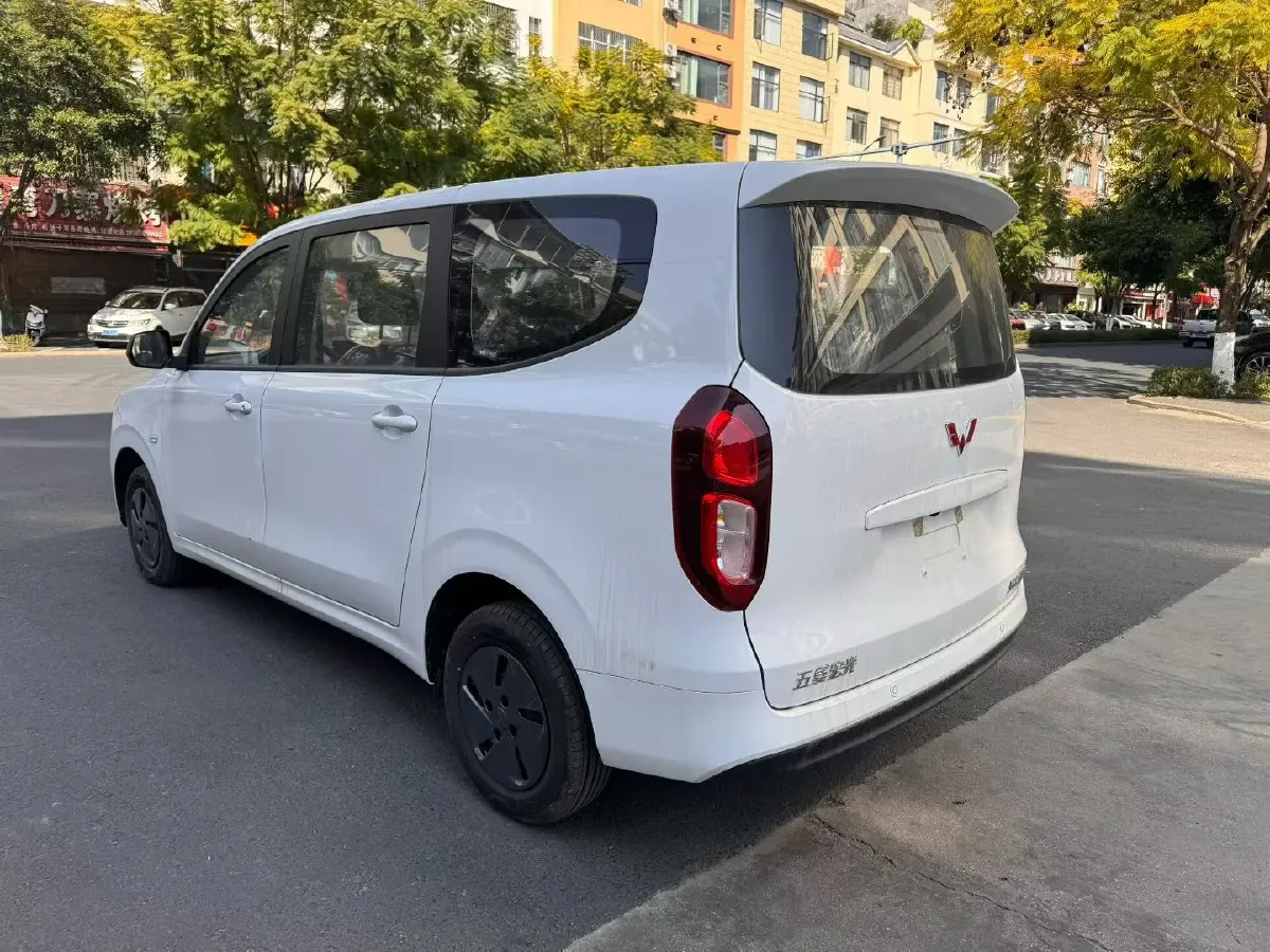 2025 WuLing HongGuang New Energy REEV 99HP REEV,autocango,china used car exporter,china ev exporter,chinese used car exporter,chinese used ev exporter
