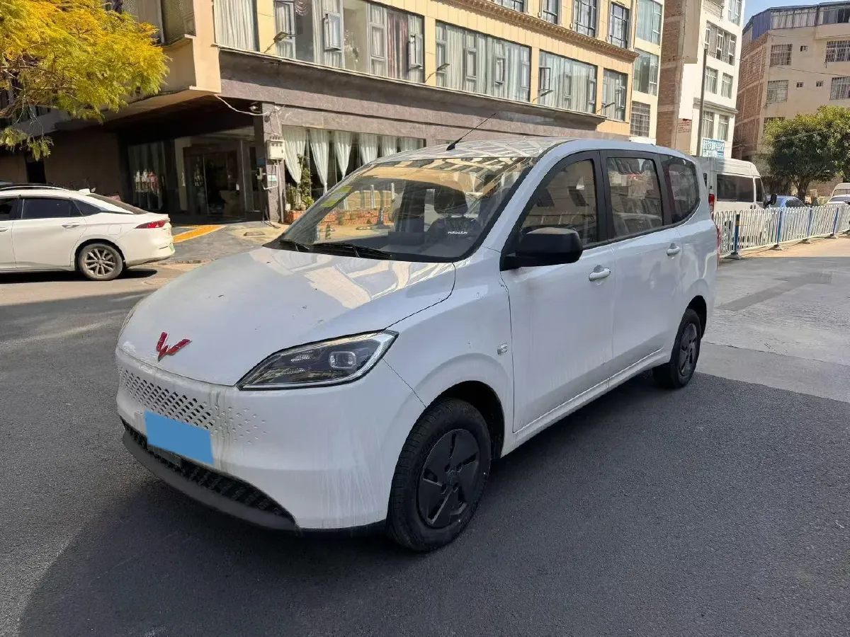 2025 WuLing HongGuang New Energy REEV 99HP REEV,autocango,china used car exporter,china ev exporter,chinese used car exporter,chinese used ev exporter