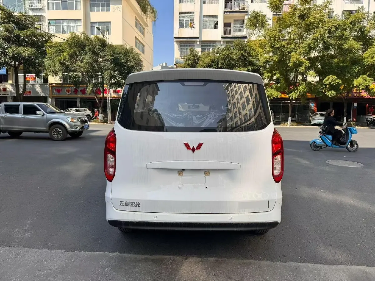 2025 WuLing HongGuang New Energy REEV 99HP REEV,autocango,china used car exporter,china ev exporter,chinese used car exporter,chinese used ev exporter