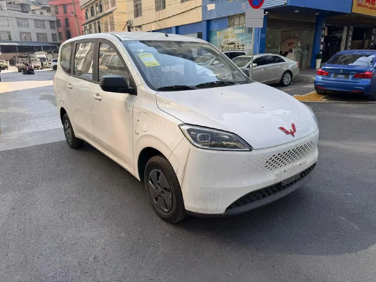 2025 WuLing HongGuang New Energy REEV 99HP REEV,autocango,china used car exporter,china ev exporter,chinese used car exporter,chinese used ev exporter