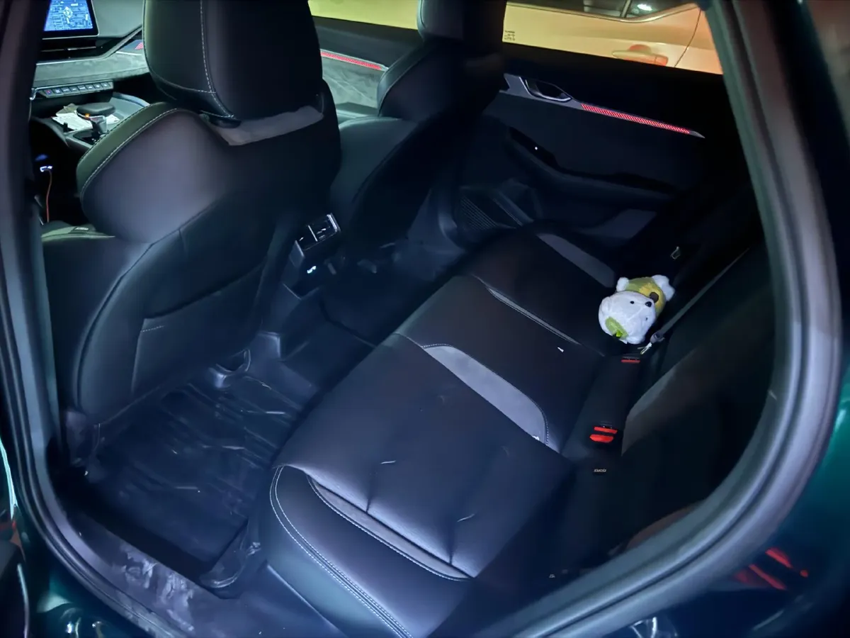 2023 Geely Preface 2.0T 190HP L4 7DCT,autocango,china used car exporter,china ev exporter,chinese used car exporter,chinese used ev exporter