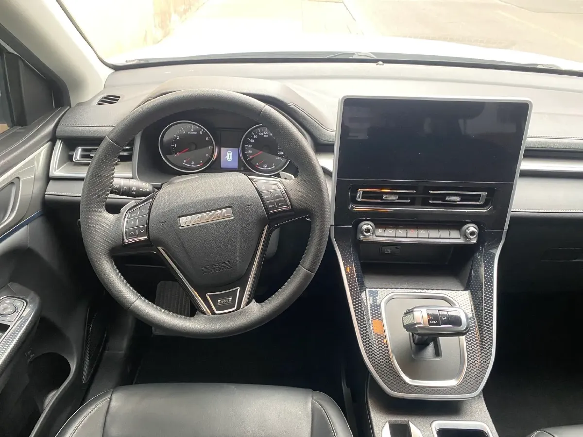 2023 Haval M6 1.5T 150HP L4 7DCT,autocango,china used car exporter,china ev exporter,chinese used car exporter,chinese used ev exporter