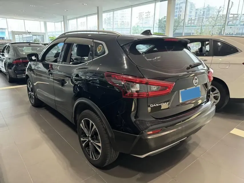 2022 Nissan Qashqai 2.0L 151HP L4 CVT,autocango,china used car exporter,china ev exporter,chinese used car exporter,chinese used ev exporter