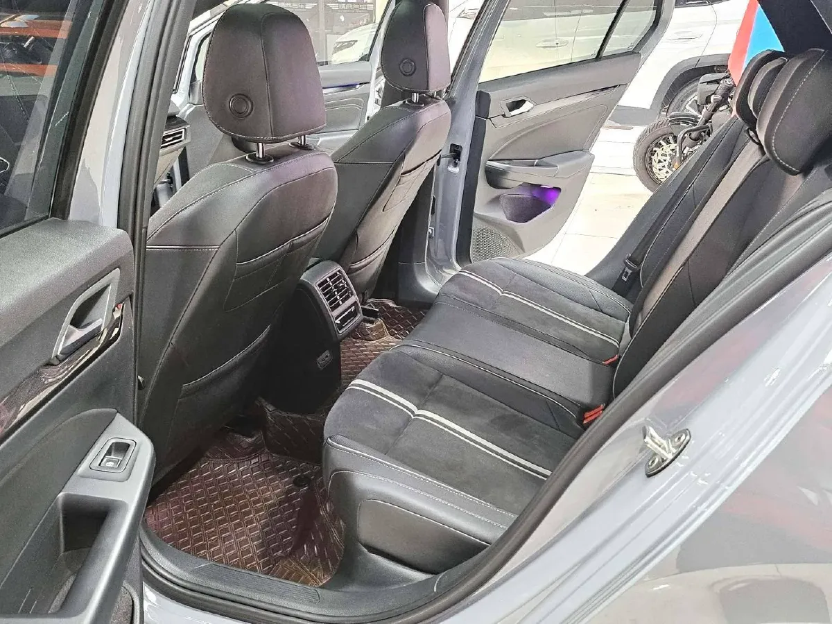 2021 Volkswagen Golf 1.4T 150HP L4 7DCT,autocango,china used car exporter,china ev exporter,chinese used car exporter,chinese used ev exporter