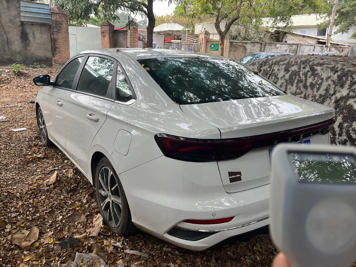 2022 Geely Emgrand 1.5L 114HP L4 CVT,autocango,china used car exporter,china ev exporter,chinese used car exporter,chinese used ev exporter