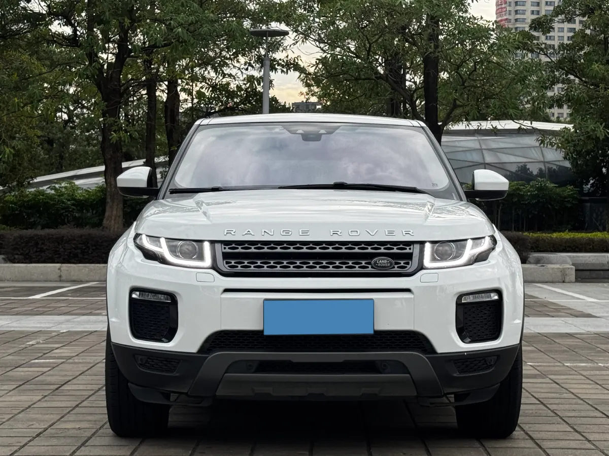 2018 Land Rover Range Rover Evoque 2.0T 200HP L4 9AT,autocango,china used car exporter,china ev exporter,chinese used car exporter,chinese used ev exporter