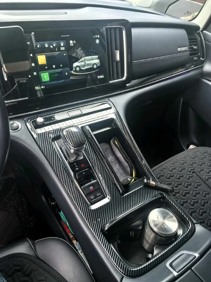 2021 GAC Trumpchi M8 2.0T 252HP L4 8AT,autocango,china used car exporter,china ev exporter,chinese used car exporter,chinese used ev exporter