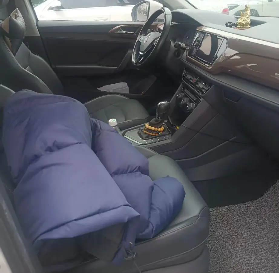 2019 MINI MINI 1.5T 102HP L3 7DCT,autocango,china used car exporter,china ev exporter,chinese used car exporter,chinese used ev exporter