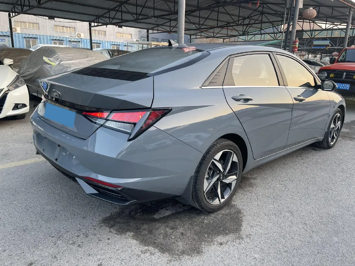 2021 Hyundai Elantra 1.5L 115HP L4 CVT,autocango,china used car exporter,china ev exporter,chinese used car exporter,chinese used ev exporter