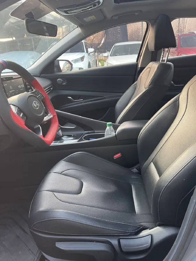 2021 Hyundai Elantra 1.5L 115HP L4 CVT,autocango,china used car exporter,china ev exporter,chinese used car exporter,chinese used ev exporter