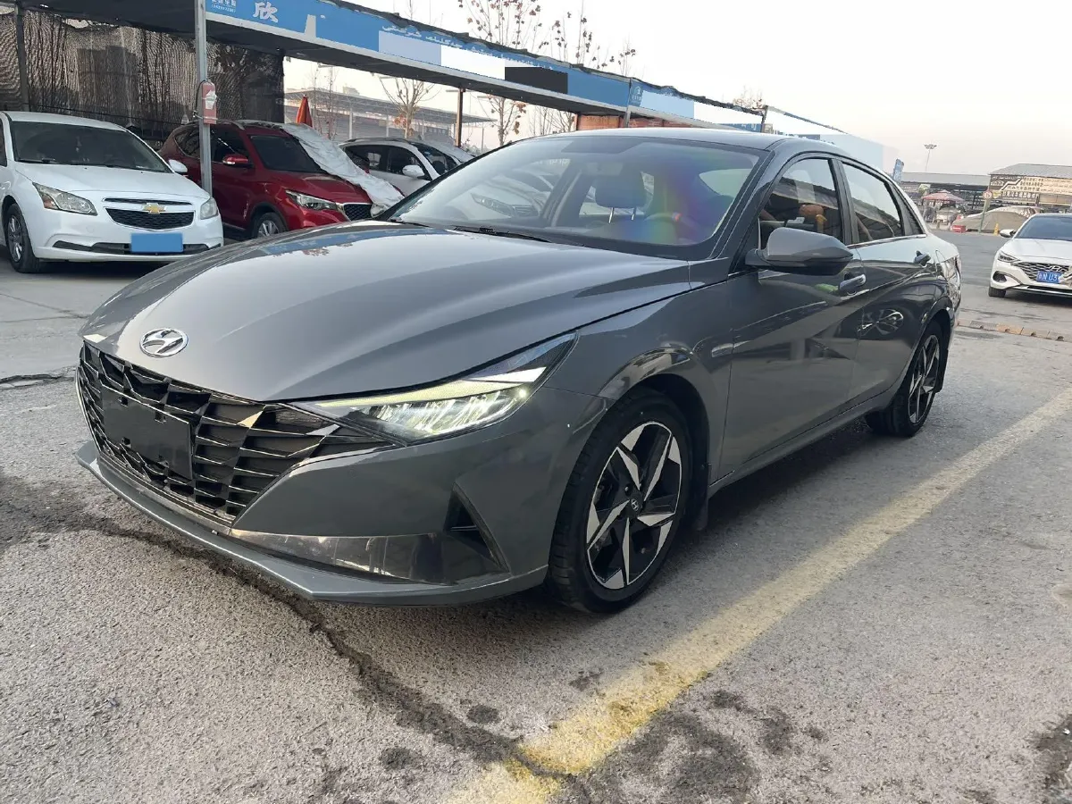 2021 Hyundai Elantra 1.5L 115HP L4 CVT,autocango,china used car exporter,china ev exporter,chinese used car exporter,chinese used ev exporter