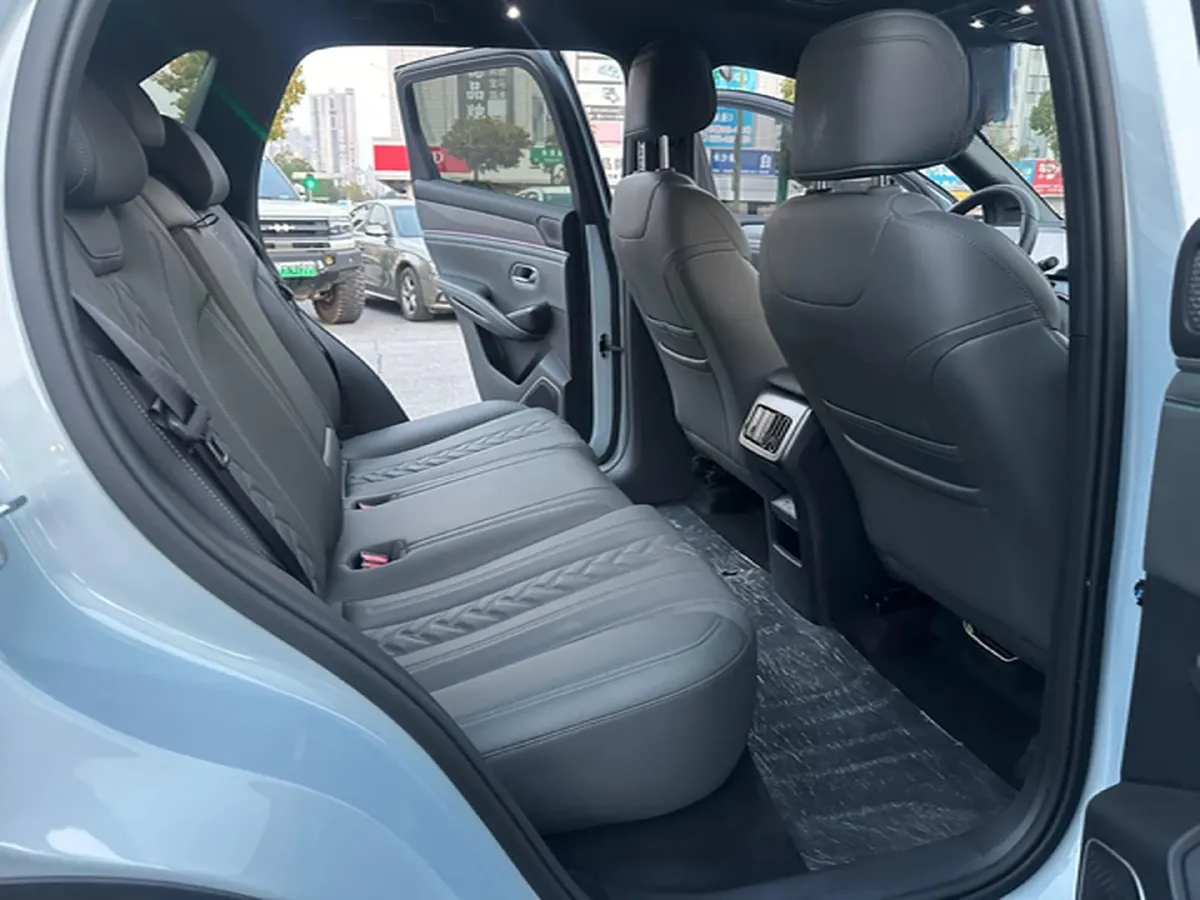 2025 BYD SongL DM-i 1.5L 101HP L4 E-CVT PHEV 26.6KWH,autocango,china used car exporter,china ev exporter,chinese used car exporter,chinese used ev exporter