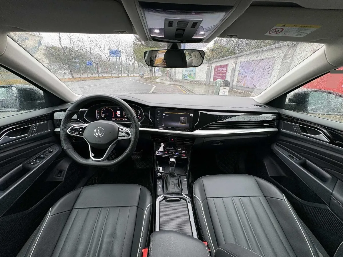 2022 Skoda Kodiak GT 2.0T 186HP L4 7DCT,autocango,china used car exporter,china ev exporter,chinese used car exporter,chinese used ev exporter