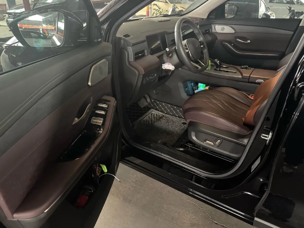 2024 Jetour X90 PRO 2.0T 254HP L4 7DCT,autocango,china used car exporter,china ev exporter,chinese used car exporter,chinese used ev exporter