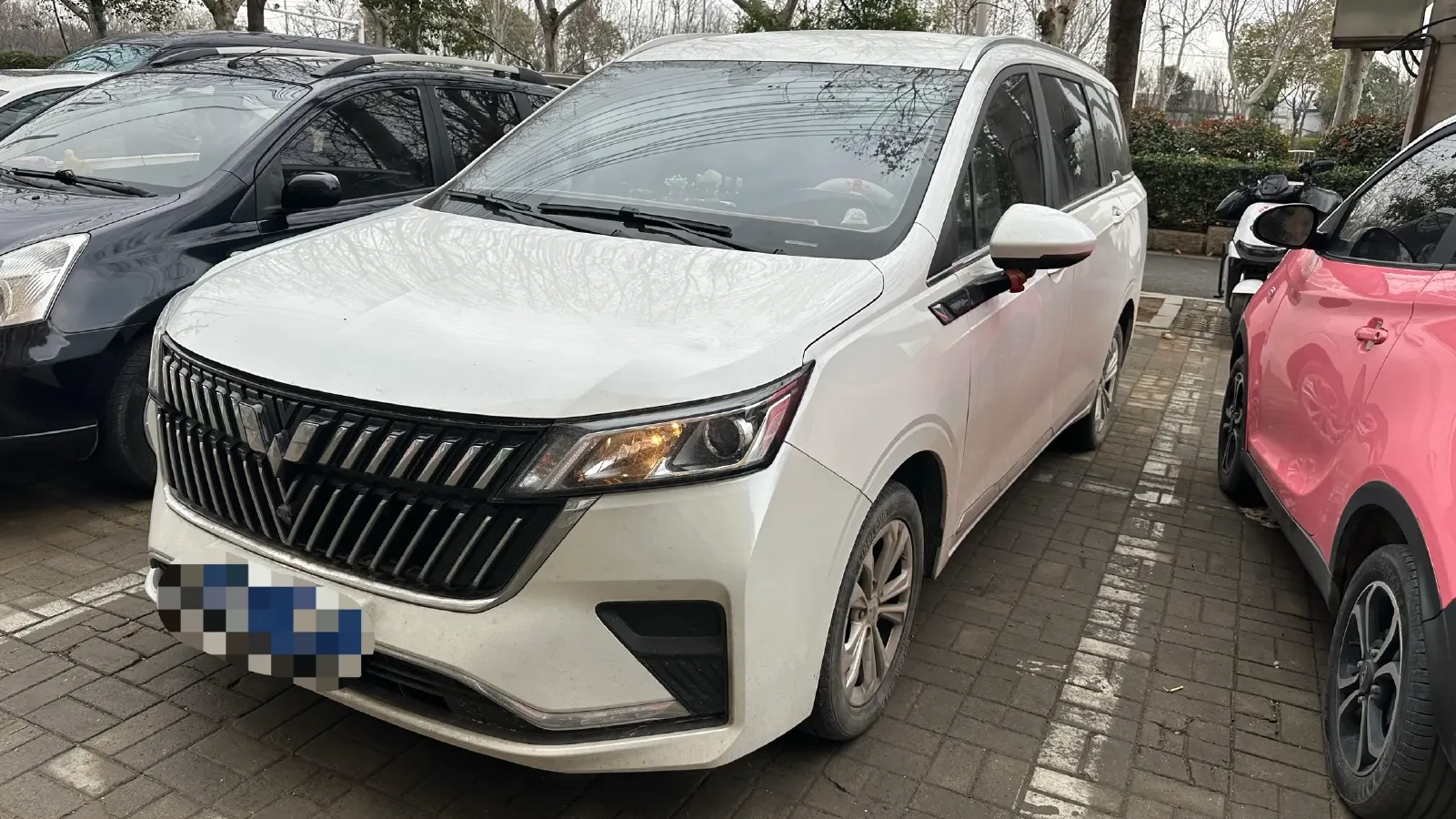 2022 WuLing JiaChen 1.5L 99HP L4 6MT,autocango,china used car exporter,china ev exporter,chinese used car exporter,chinese used ev exporter