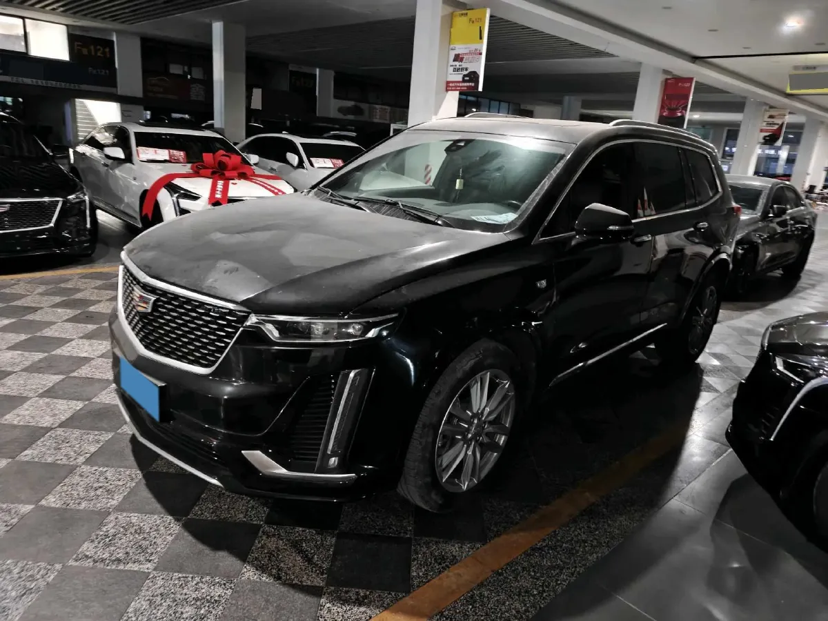 2022 Cadillac XT6 2.0T 237HP L4 9AT,autocango,china used car exporter,china ev exporter,chinese used car exporter,chinese used ev exporter
