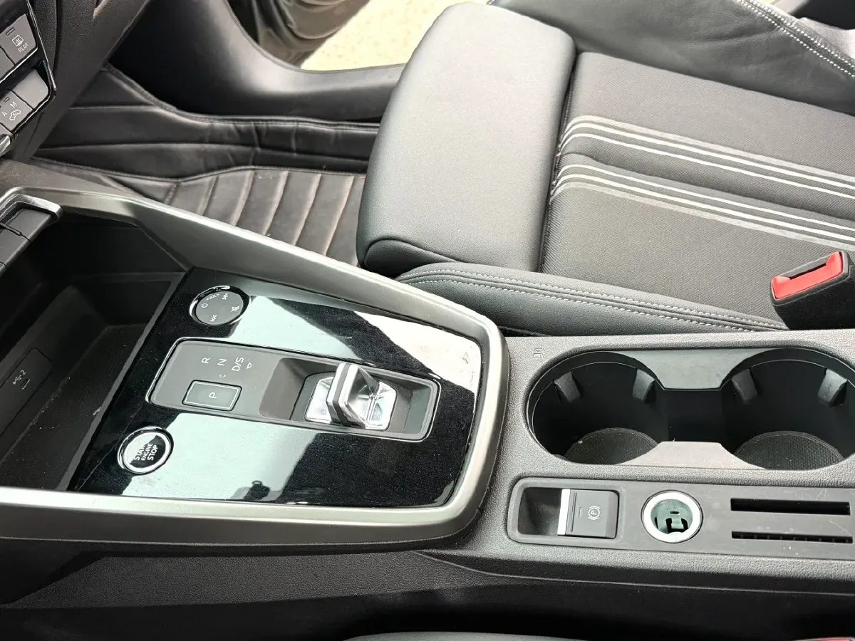 2021 Audi A3 1.4T 150HP L4 7DCT,autocango,china used car exporter,china ev exporter,chinese used car exporter,chinese used ev exporter