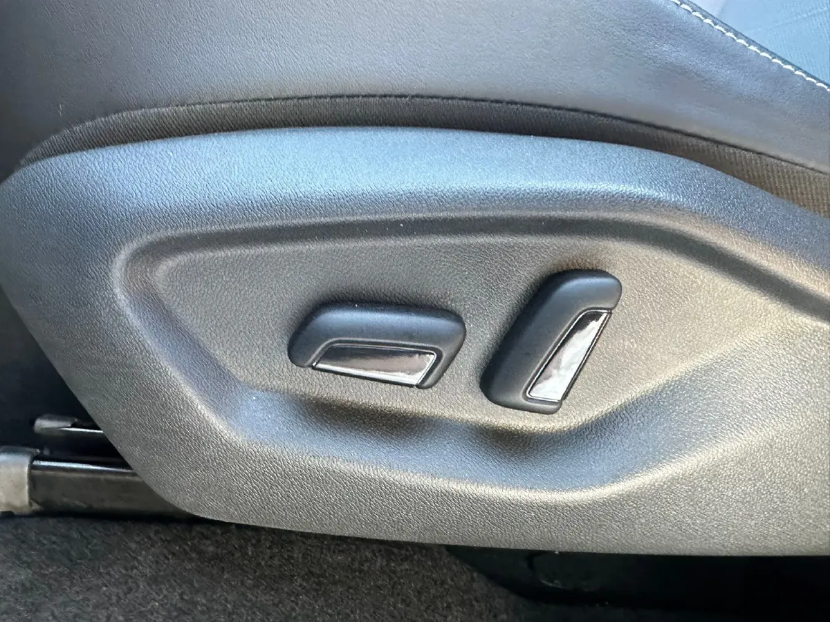 2022 Jetta VS7 1.4T 150HP L4 6AT,autocango,china used car exporter,china ev exporter,chinese used car exporter,chinese used ev exporter