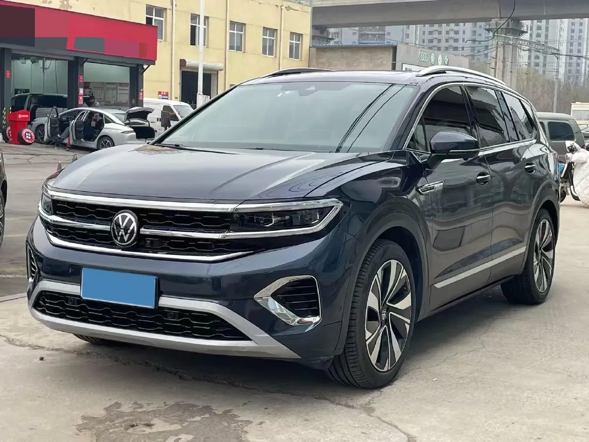 2021 Volkswagen Talagon 2.0T 220HP L4 7DCT,autocango,china used car exporter,china ev exporter,chinese used car exporter,chinese used ev exporter