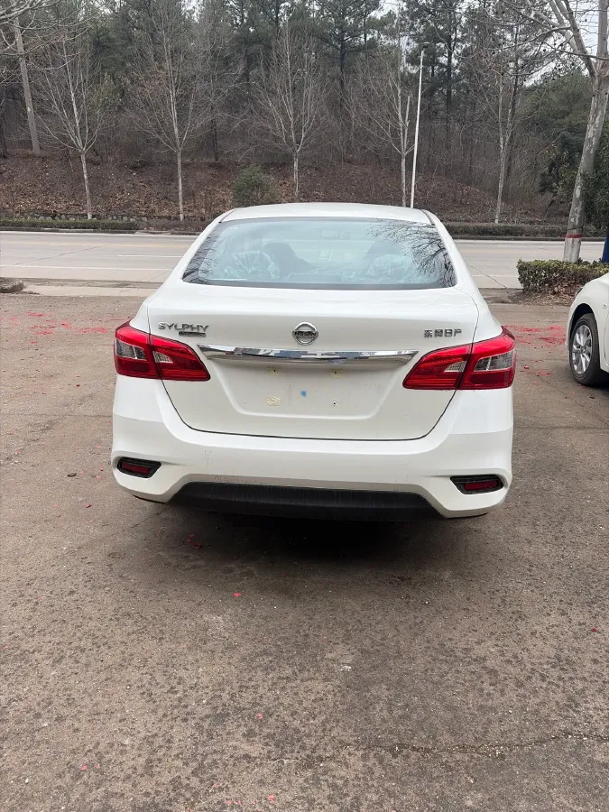2021 Nissan Sylphy 1.6L 122HP L4 CVT,autocango,china used car exporter,china ev exporter,chinese used car exporter,chinese used ev exporter