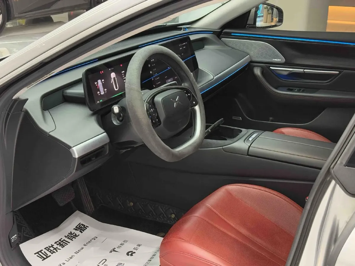 2020 Xpeng P7 BEV 70.8KWH,autocango,china used car exporter,china ev exporter,chinese used car exporter,chinese used ev exporter