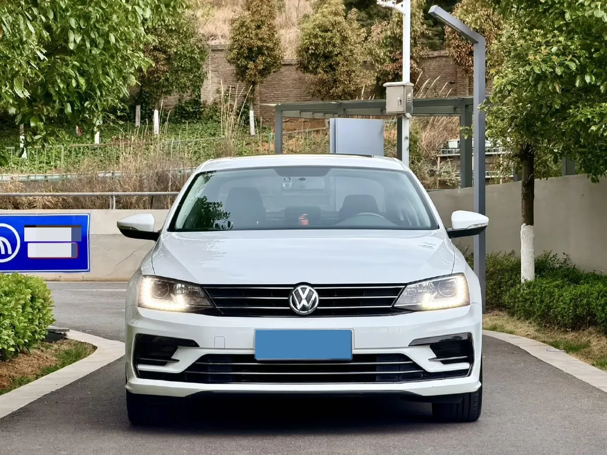 2018 Volkswagen Sagitar 1.4T 150HP L4 7DCT,autocango,china used car exporter,china ev exporter,chinese used car exporter,chinese used ev exporter