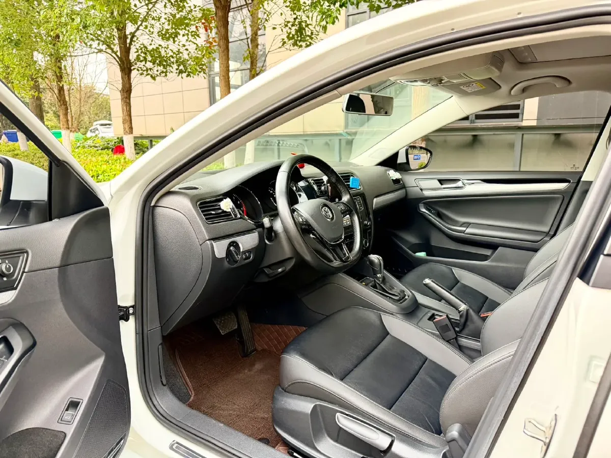 2018 Volkswagen Sagitar 1.4T 150HP L4 7DCT,autocango,china used car exporter,china ev exporter,chinese used car exporter,chinese used ev exporter